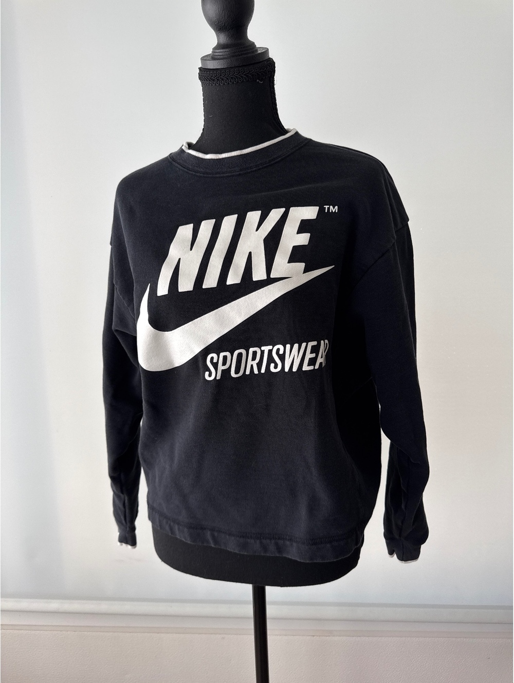 Nike Sportswear Black Oversized Crewneck Sweatshirt XS